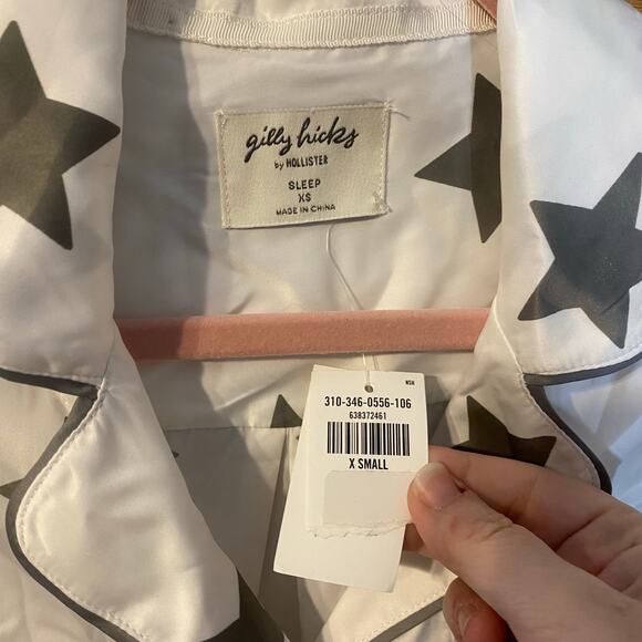 Gilly Hicks by Hollister Star Print Satin Pajama Set XS Top & Lace Romper NWT - Picture 4 of 11